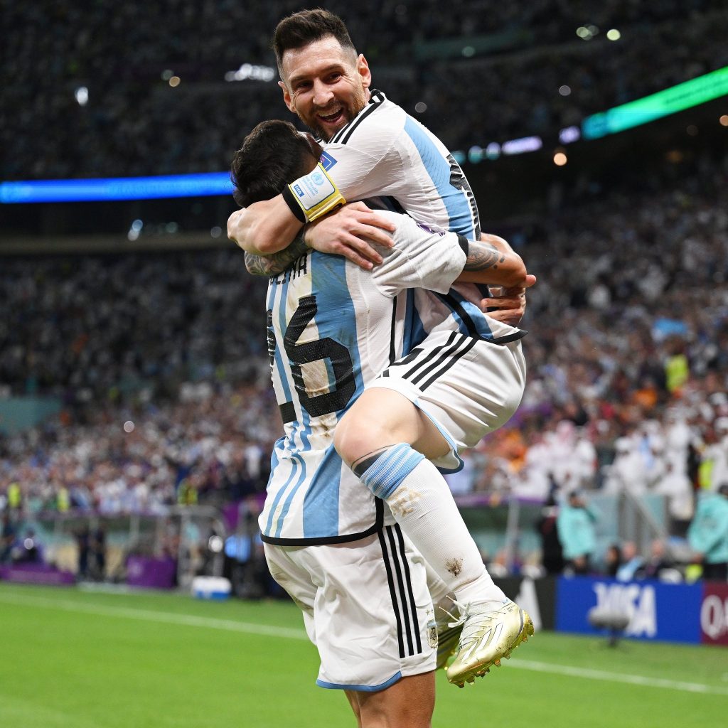 img 2680 Argentina y Países Bajos empatan 2-2 en un emocionante partido que se define en penales. Messi y Di María brillan en un encuentro lleno de acción en los tiempos extras.