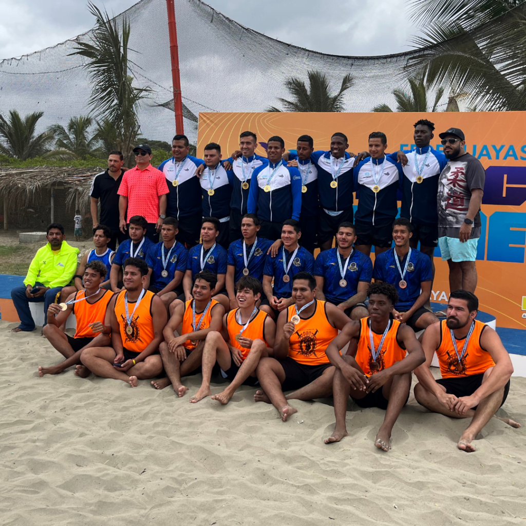 5 La provincia del Guayas hizo respetar su localía y se llevó el título de campeón en balonmano arena, tanto en la rama femenina y masculina, de los primeros Juegos BeachGames organizados por la Federación Deportiva del Guayas.