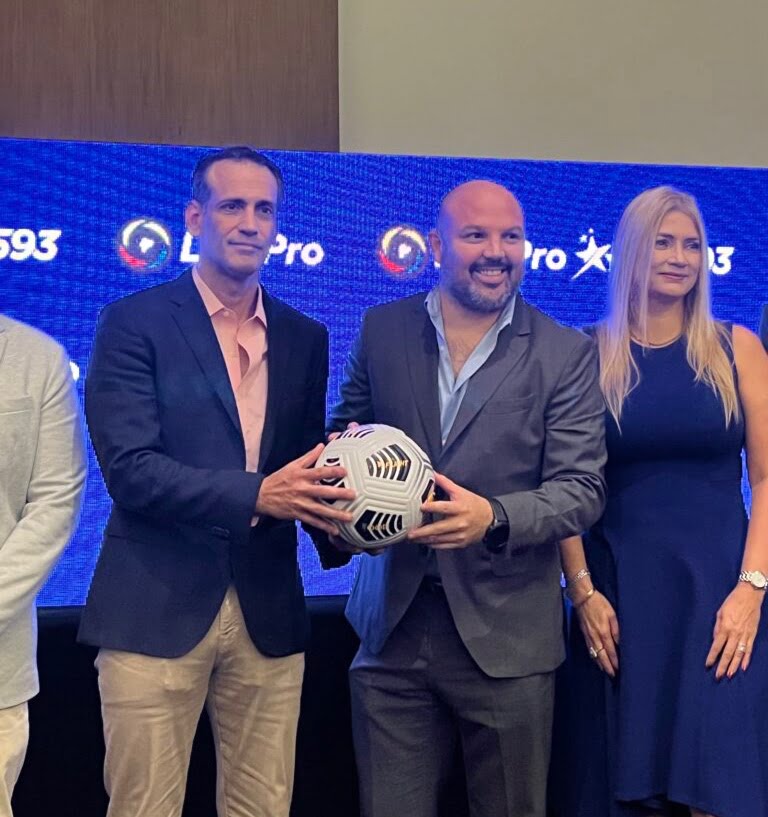 image 1 La Ligapro 2023 cambia de nombre y ahora se llamará LIGAPRO BET593. La casa de apuestas @bet593oficial será el sponsor principal de la liga ecuatoriana de fútbol con un contrato millonario que será por 5 años y se estima que supera los 15millones de dólares.