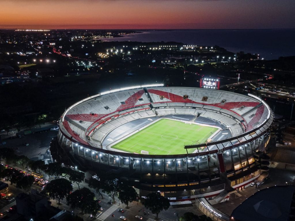 img 4445 Descubre las posibles sedes para la gran final de la Copa Libertadores 2022, incluyendo el estadio Monumental de River Plate en Argentina y el estadio Atanasio Girardot en Medellín. ¡Entérate de las opciones más realistas para este emocionante evento deportivo!