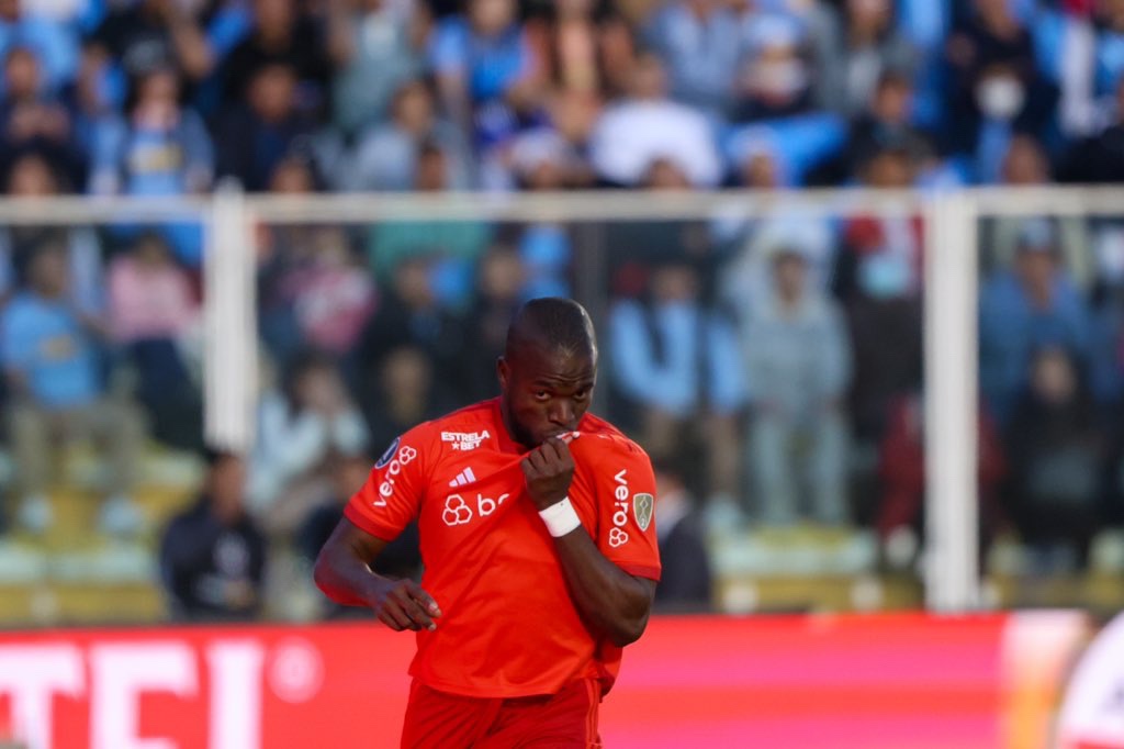 img 5583 Internacional vence a Bolívar 1-0 en la Copa Libertadores gracias a Enner Valencia. ¡No te pierdas el gol del Supermán ecuatoriano en este emocionante encuentro! #CopaLibertadores #EnnerValencia #Internacional