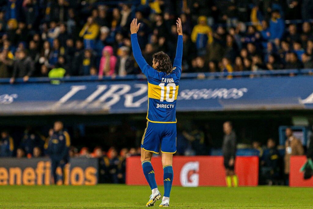 img 5784 Por la ida de los cuartos de final de la Copa Libertadores, Boca Juniors igualó de local 0-0 ante el equipo argentino Racing. El peruano Luis Advíncula arrancó de titular para los ‘xeniezes’ y fue cambiado en el segundo tiempo.