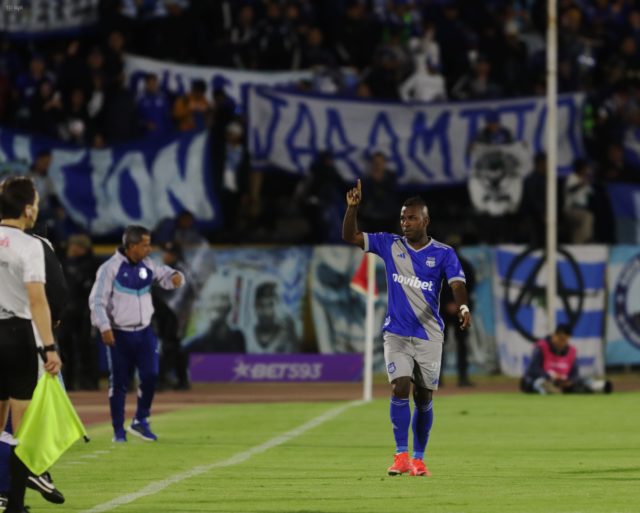 2023091674964 fbl ligapro nacional emelec 640x513 1 Esta noche en el Estadio Olímpico Atahualpa se jugó un duelo importantísimo entre El Nacional y Emelec por la fecha 6 en la LigaPro Bet593.