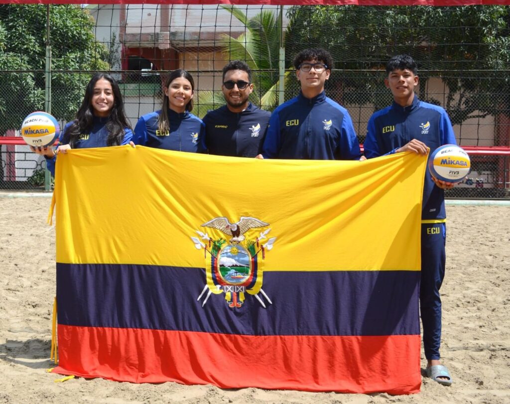 img 6635 1 La selección ecuatoriana de voleibol playa viaja a Uruguay para competir en la Primera Etapa del Circuito Sudamericano U19, en busca de clasificar al Mundial 2024. Dos duplas representarán al equipo tricolor en esta emocionante competencia en Paso de los Toros.