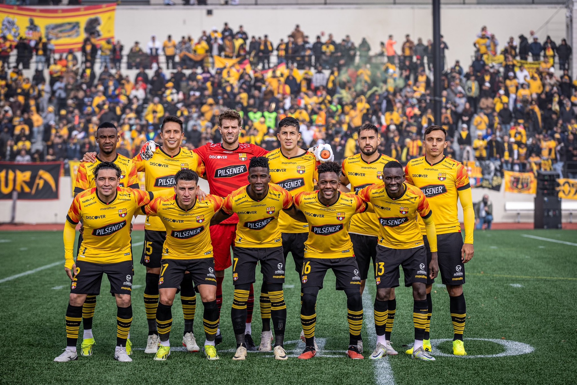 img 7170 1 Barcelona SC realizó su “noche amarilla” con total éxito en New Jersey con más de 8mil boletos vendidos en el HinchLiffe Stadium. Los toreros enfrentaron al equipo de Unisamba FC.