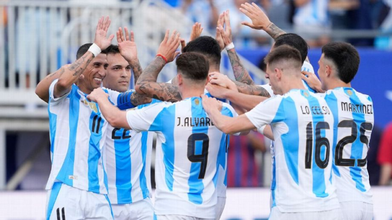 img 7620 1 Argentina y Canadá se enfrentaron en el debut de la Copa America 2024, la fiesta se vivió en el estadio Mercedes-Benz. El marcador final fue a favor de los albiceleste por 2 goles a 0.