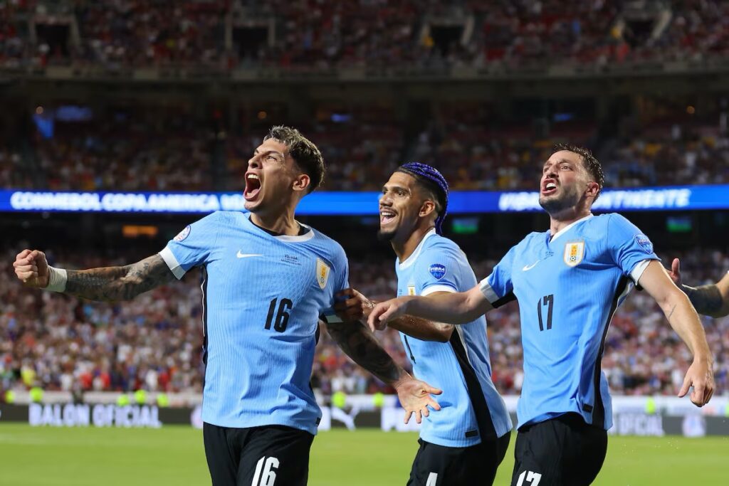 img 9025 El desenlace de la fase de grupos de la Copa América 2024 ha definido los emocionantes cruces de cuartos de final: Argentina-Ecuador, Venezuela-Canadá, Colombia-Panamá, y Uruguay-Brasil. Ocho equipos compiten por el título con partidos en estadios renombrados y actuaciones destacadas de jugadores como Lautaro Martínez y Vinicius.