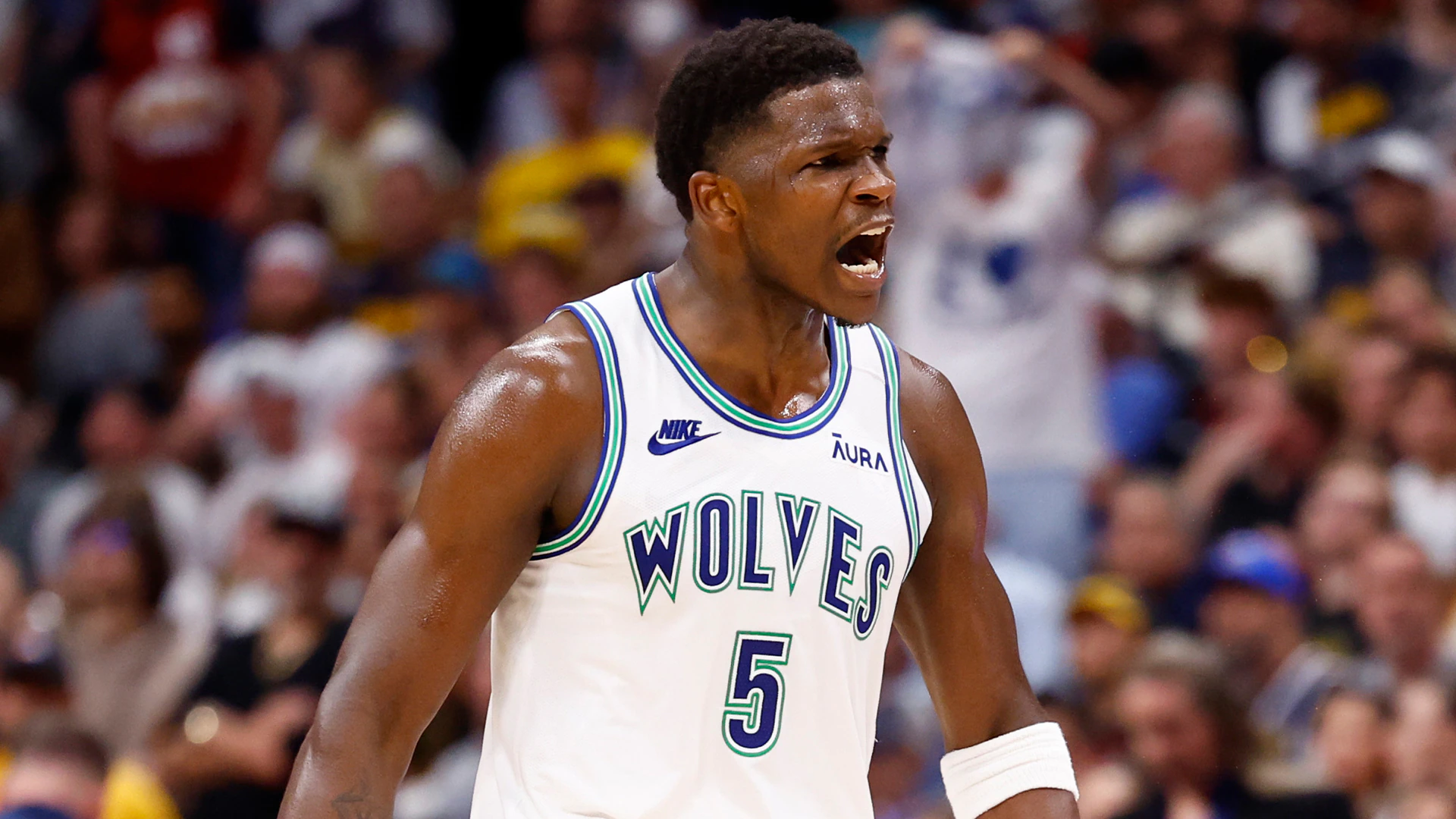 ant La estrella de los Minnesota Timberwolves dio su opinión sobre la NBA del siglo pasado, diciendo que solo Michael Jordan, ex estrella de los Chicago Bulls, tenía habilidad.