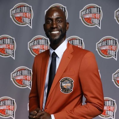 kg La estrella de los Minnesota Timberwolves dio su opinión sobre la NBA del siglo pasado, diciendo que solo Michael Jordan, ex estrella de los Chicago Bulls, tenía habilidad.