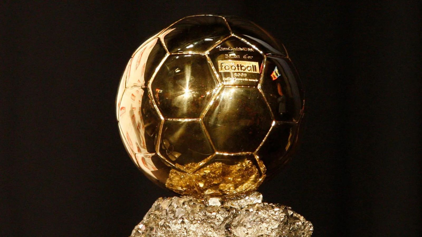 WhatsApp Image 2024 09 04 at 7.07.47 PM La prestigiosa revista France Football ha anunciado la lista de nominados al Balón de Oro 2024. Este año, la ceremonia se llevará a cabo el 28 de octubre en París, Francia, y premiará a los mejores jugadores y jugadoras de la temporada 2023-2024.