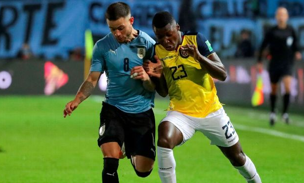 ecuador El próximo 15 de octubre, el encuentro entre Ecuador y Uruguay en el marco de las eliminatorias sudamericanas rumbo a la Copa del Mundo 2026 será dirigido por una terna arbitral de nacionalidad chilena.