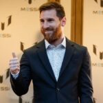 messi El 10 de la selección argentina, por medio de su cuenta de Instagram, hizo público el anuncio de su productora audiovisual de películas, series y deportes, 525 Rosario. Él hace referencia a su ciudad (Rosario) y a la casa donde nació, ubicada en Israel 525.