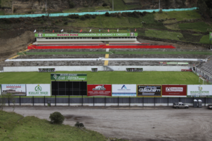 image 6 El Ponchito, no podrá jugar en el estadio de Echaleche debido a una decisión judicial reciente. Tras una audiencia que se llevó a cabo en Ambato, se ha negado la acción de protección que el club interpuso contra el municipio local, buscando así poder utilizar este escenario deportivo para sus partidos.