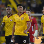 689659cb14d3e La mañana del jueves 30 de octubre de 2025, los jugadores del Barcelona Sporting Club abandonaron la concentración por falta de pago. Les deben tres meses de sueldo y no entrenarán hasta nuevo aviso, previo a su partido del domingo contra Universidad Católica.