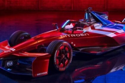 IMG 20251022 WA0044 La marca francesa hace su debut oficial en la ABB FIA Fórmula E con una propuesta que combina potencia, tecnología y ambición. Citroën quiere llevar su historia a la era eléctrica… y lo hace con todo.