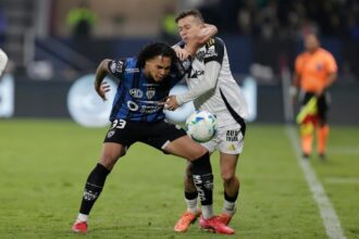 idv mineiro 4 1024x683 1 Los rayados del Valle no supieron sostener el partido y en los últimos minutos Mineiro empató la ida de la Copa Sudamericana.