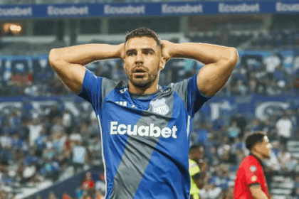 image 17 El lateral venezolano Alexander “Chamo” González confirmó que el encuentro ante Guayaquil City, correspondiente a la Copa Ecuador, fue su último partido defendiendo la camiseta de Emelec.