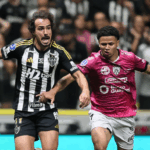 image 29 IDV perdió 3-1 frente a Atlético Mineiro en Belo Horizonte (4-2 en el global) y quedó fuera en semifinales de la Copa Sudamericana.