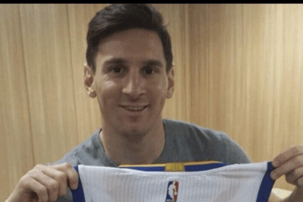 image 30 En una entrevista exclusiva con NBC News, Lionel Messi reflexionó sobre su impacto en el fútbol y lo comparó con figuras legendarias de otros deportes, como Michael Jordan, LeBron James y Stephen Curry.