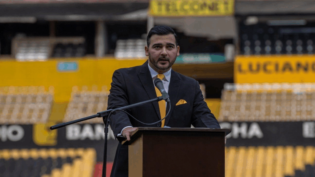 image 7 Lo que empezó como una defensa terminó en un nuevo incendio mediático .El presidente de Barcelona SC, Antonio Álvarez, salió en redes a defender al exdirectivo Galo Roggiero, luego de que el exjugador José Luis Cortez afirmara en una entrevista con Francisco Molestina que Roggiero “le quitaba 10 mil dólares de su contrato” durante su paso por el club.