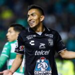 Angel Mena cambiaria de club nuevamente se queda e 1 El volante ecuatoriano Ángel Mena podría dejar el fútbol mexicano para concretar su retorno al país. Barcelona SC y Emelec están atentos.
