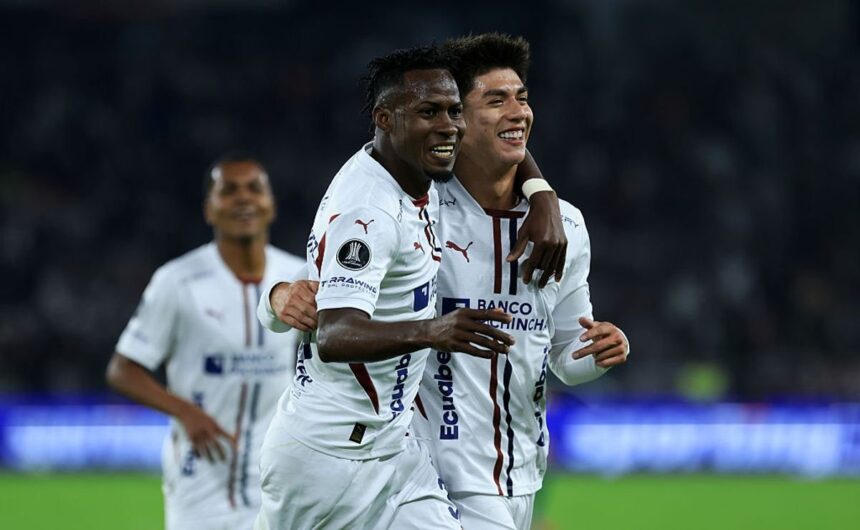 Liga de Quito tiene ya tres refuerzos para el 2026 Liga de Quito asegura su futuro con tres incorporaciones estratégicas pensando en la temporada 2026. Conoce los detalles del proyecto del 'Rey de Copas'.