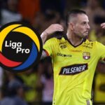 Octavio Rivero duda de Barcelona y otro grande de El goleador uruguayo **Octavio Rivero** frena su llegada a **Barcelona SC** ante el interés de otro club pesado de la **LigaPro**.