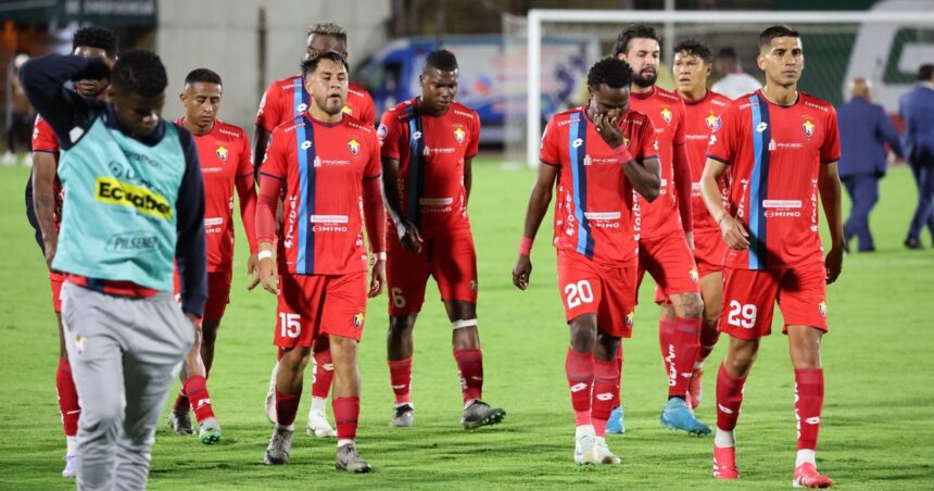 do6kuG1eT 1200x630 1 Tras no prosperar la apelación que El Nacional presentó ante el Tribunal de la FEF, se confirmó la sanción por incumplimiento de pagos. Con ello, el equipo ‘criollo’ anunció que en 2026 disputará el campeonato en la Serie B.