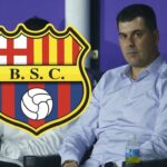 A Ismael Rescalvo lo despidieron y la fortuna que Tras la salida de Ismael Rescalvo de su último club, resurge la importante cifra que Barcelona SC deberá cancelar al entrenador español por indemnización.