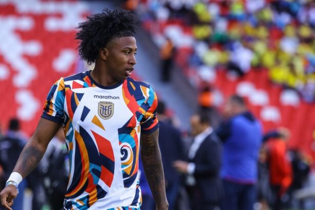 Angelo Preciado dejaria Europa para jugar en Sudam El lateral de La Tri, Ángelo Preciado, podría dejar el Sparta Praga para unirse a un grande del continente. Analizamos cómo impactaría esto en la Selección.