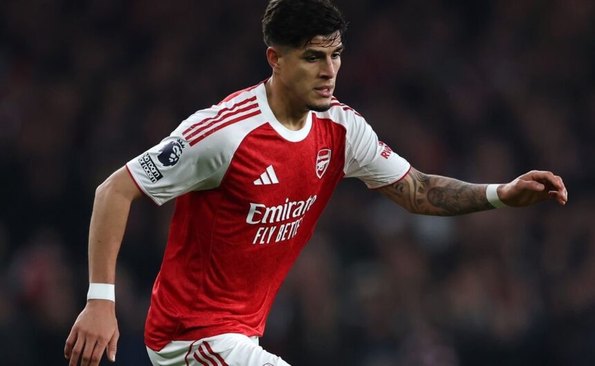 Arsenal piensa en despedir a Mikel Arteta que pasa La posible salida de Mikel Arteta del banquillo del Arsenal pondría en riesgo el fichaje del zaguero ecuatoriano Piero Hincapié por los 'Gunners'.