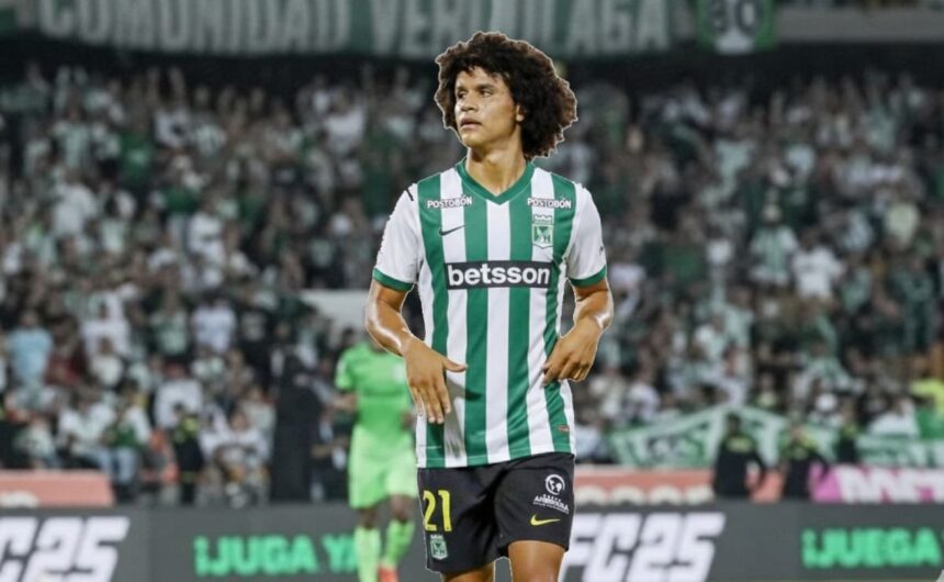 Atletico Nacional presento a Eduard Bello y se con El volante venezolano Eduard Bello es el nuevo fichaje de Atlético Nacional. Conoce las cifras de su millonario vínculo con el cuadro colombiano.