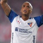 Bombazo en Ecuador Deyverson es nuevo jugador de El delantero brasileño Deyverson aceptó la propuesta de Liga de Quito y se convertirá en el nuevo referente ofensivo del Rey de Copas para la temporada.