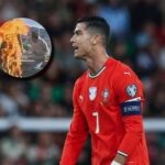 Como paso con Messi en Argentina vandalizaron una El monumento a Cristiano Ronaldo en Madeira fue blanco de vandalismo, repitiendo episodios similares vividos por Lionel Messi en Argentina.
