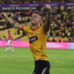 Damian Diaz sorprende con viral golpe a Barcelona La salida del histórico Damián Díaz de Barcelona SC sigue generando polémica tras conocerse detalles que han impactado profundamente a la afición canaria.