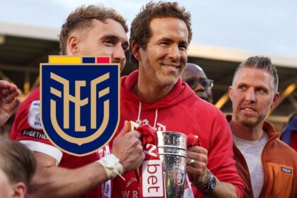 El Wrexham de Ryan Reynolds va por seleccionado ec El ambicioso proyecto del Wrexham AFC, liderado por Ryan Reynolds, pone sus ojos en el fútbol ecuatoriano para reforzar su plantilla en Inglaterra.