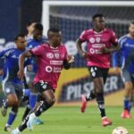 Emelec sorprende a muchos y se lleva a un jugador El Club Sport Emelec sorprende a su hinchada al concretar el fichaje de un talentoso futbolista proveniente de Independiente del Valle para la nueva temporada.