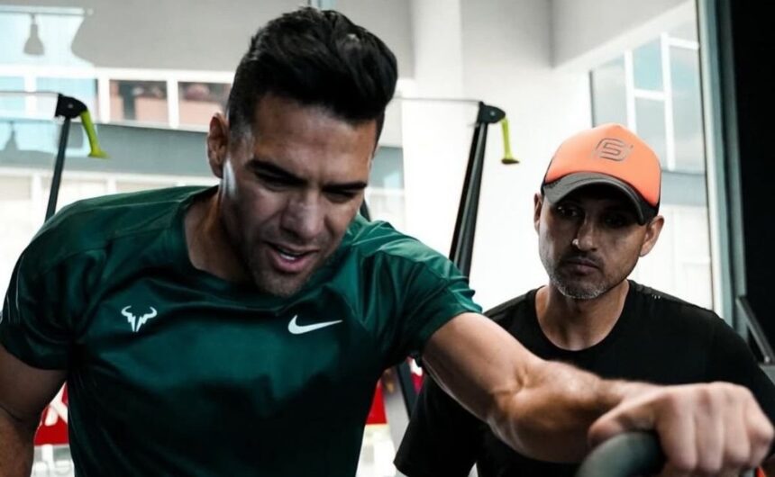 Entrenador de Falcao lanza una advertencia que sac El preparador físico César Murillo reveló detalles sobre la impresionante condición atlética del 'Tigre' Radamel Falcao García a sus 38 años.