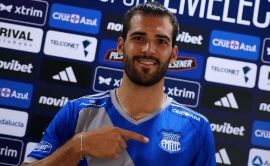 Facundo Castelli tiene nuevo club en LigaPro El delantero argentino Facundo Castelli definió su futuro y continuará demostrando su cuota goleadora en el fútbol ecuatoriano durante esta temporada.