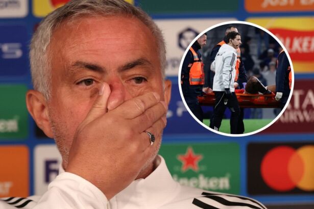 Jose Mourinho alarma a Colombia con la lesion de R El estratega José Mourinho confirmó que la lesión sufrida por Richard Ríos en el duelo Benfica vs. Porto es de gravedad, preocupando a la Selección Colombia.