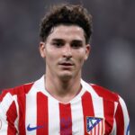 Julian Alvarez podria tener nuevo socio Atletico El equipo colchonero rastrea el mercado de fichajes para encontrar un acompañante de peso que potencie la ofensiva junto al argentino Julián Álvarez.