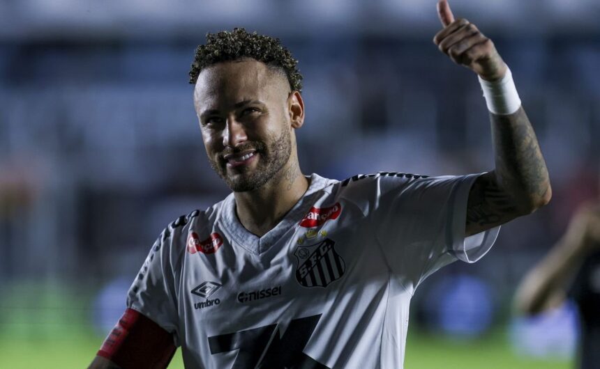 La noticia que estaba esperando Neymar en Brasil p El astro brasileño Neymar Jr. renueva contrato con el Santos FC buscando recuperar su nivel para liderar a la Canarinha en la próxima cita mundialista.