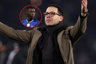 Liam Rosenior recien llego a Chelsea y solo necesi El nuevo integrante de los 'Blues', Liam Rosenior, destacó el nivel del ecuatoriano Moisés Caicedo tras sus primeras observaciones en el club londinense.