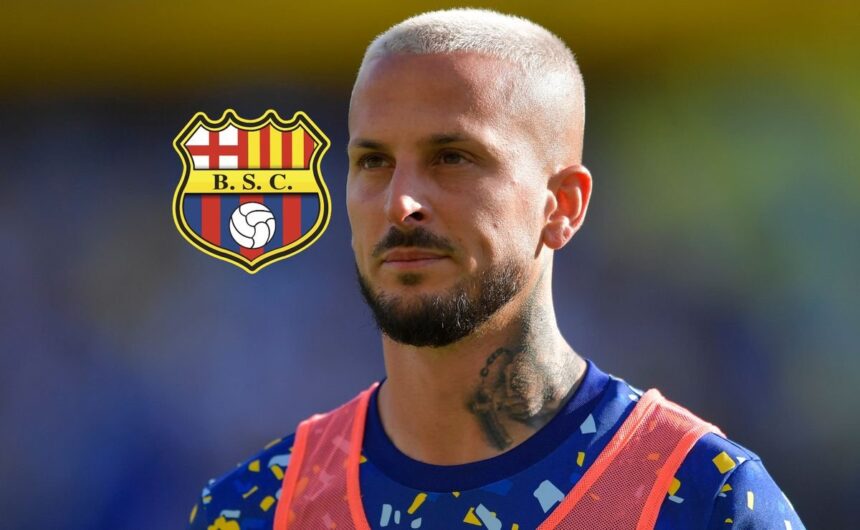 Mientras en Boca Juniors ganaba 100 mil dolares al Descubra los detalles financieros tras el posible fichaje de Darío Benedetto por Barcelona SC y la diferencia salarial respecto a su etapa en Boca Juniors.