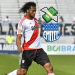 Mientras en River Plate ganaba 60 mil dolares est Arturo Mina suena para reforzar a Emelec. Comparamos su posible salario en el Bombillo frente a los 60 mil dólares que percibía en River Plate.