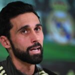 Ni Klopp ni interinato el verdadero contrato de A El exjugador merengue Álvaro Arbeloa no será un técnico interino: se confirma su contrato formal para liderar el proyecto del Real Madrid.