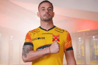 Octavio Rivero dejaria Barcelona SC por este equip Reportan que el delantero Octavio Rivero estaría cerca de dejar Barcelona SC para fichar por otro club tras avanzadas negociaciones.