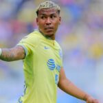 Roger Martinez sigue en racha goleadora y reclama El delantero atraviesa un momento imparable y envía un mensaje contundente al técnico Néstor Lorenzo para las próximas convocatorias.