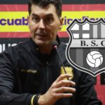 Urgente Ismael Rescalvo se va y Barcelona piensa Barcelona SC ya analiza dos nombres clave para su dirección técnica tras confirmarse que Ismael Rescalvo no seguirá en su actual cargo.