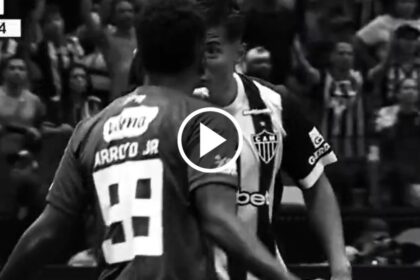 VIDEO Tuvieron que separarlos El feo choque ent Un momento de fricción se vivió en el fútbol brasileño entre Alan Franco y Keny Arroyo, quienes tuvieron que ser separados tras un inesperado incidente.